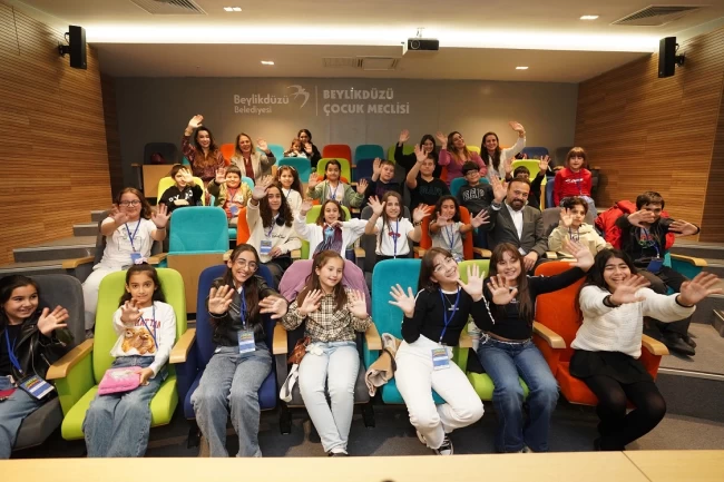 İstanbul Beylikdüzü'nün çocukları sandık başına gitti