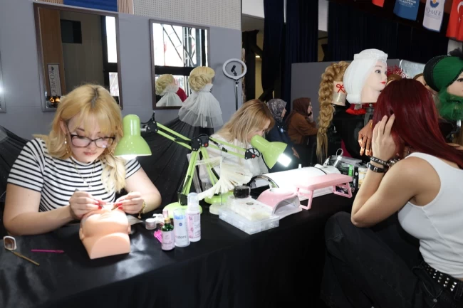 KO-MEK'le yeni bir mesleğe ‘merhaba' dediler