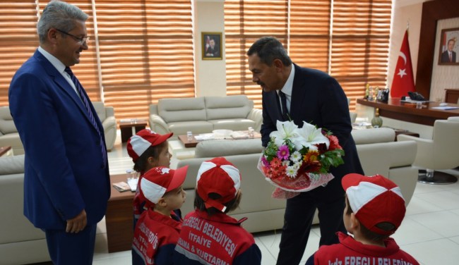 İtfaiye’den Başkan Uysal’a ziyaret..