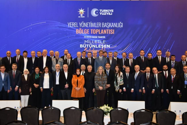 Trabzon'da Yerel Yönetimler Bölge Toplantısı tamamlandı