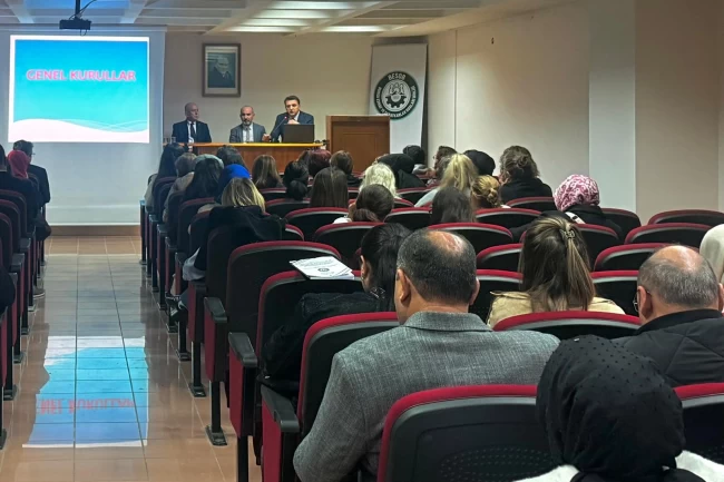 Bursa'da oda genel sekreterlerine mevzuat eğitimi