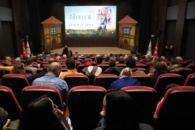 Konya Karatay'da Öğretmenler Günü'ne özel film gösterimi
