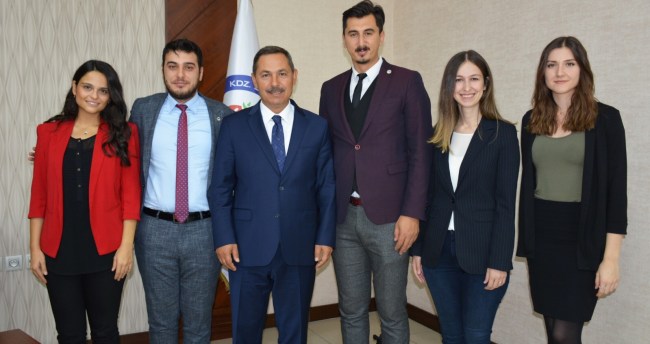 Hukukçular Derneğinden Başkan Uysal’a ziyaret..