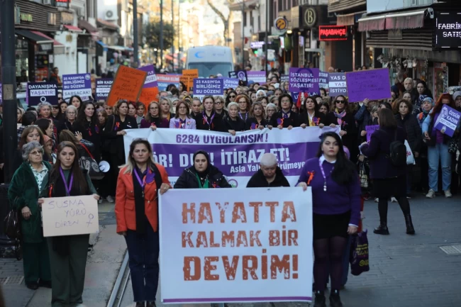 Bursa'da adımlar şiddetsiz dünyaya atıldı