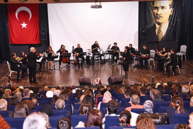 Sakarya Maarif Orkestrası'ndan muhteşem konser