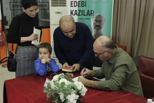 Faruk Duman Nilüfer'de "Edebi Kazılar"a konuk oldu