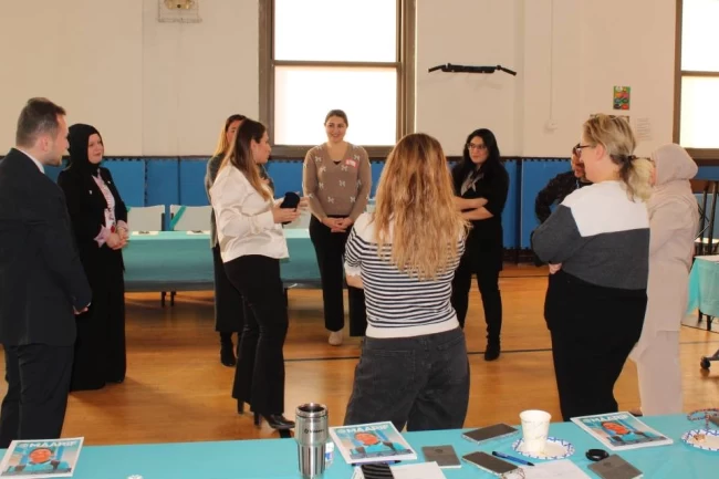 New Jersey'de aile ve çocuk eğitimi semineri