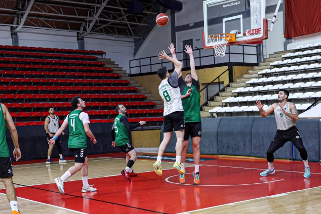 Sakarya Büyükşehir Basketbol, Keçiören'i ağırlıyor
