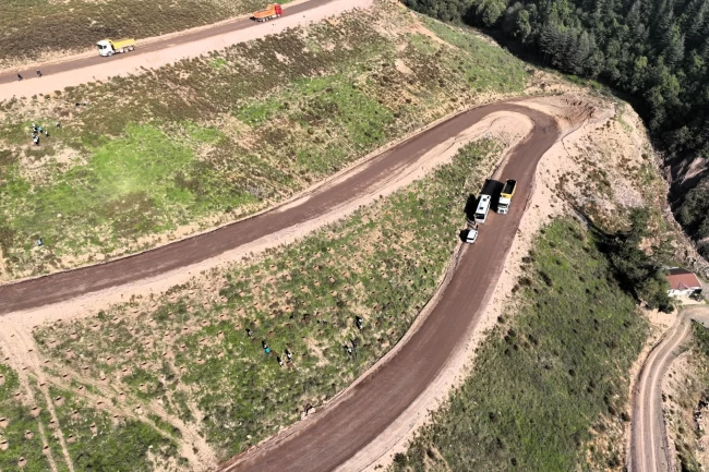 Büyükşehir'in dokunuşlarıyla Kocaeli yeşile doyuyor