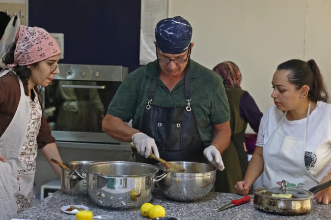 Antalya'da 'Glütensiz Mutfak Eğitimi' başladı
