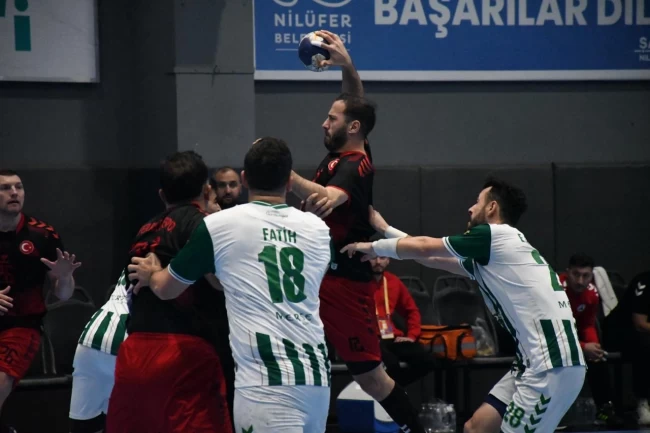 Bursa Nilüfer Belediyespor Giresunspor'a farklı galibiyet