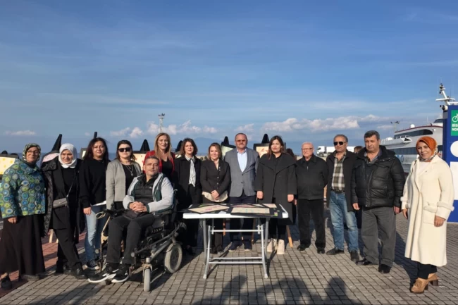 Mudanya'da 'Sanata Engel Yoktur' sergisine yoğun ilgi