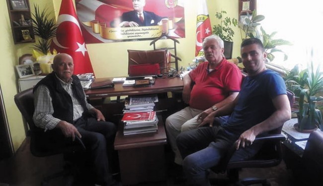 Eski muhtar Aker, hayatını kaybetti..