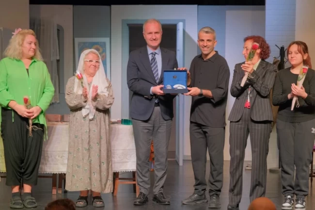 "Kadın Sığınağı" ilk gösterimiyle izleyiciden tam not aldı