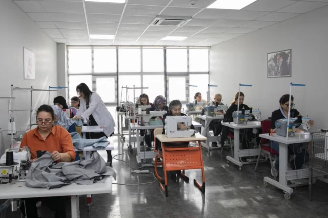 Mersin'de giyim üretim kurslarına yoğun ilgi