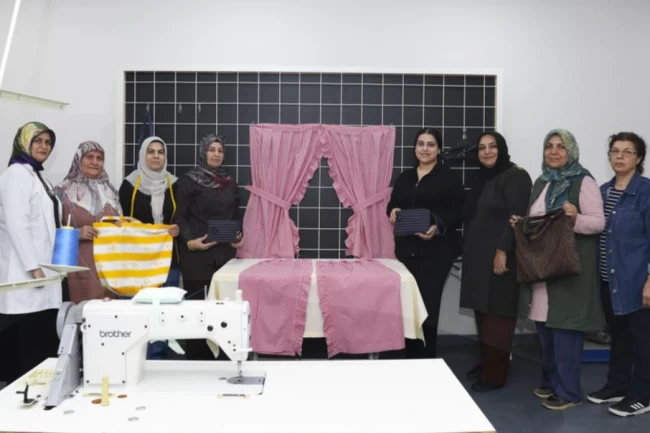 Mersin'de özel birey annelerine dikiş kursu