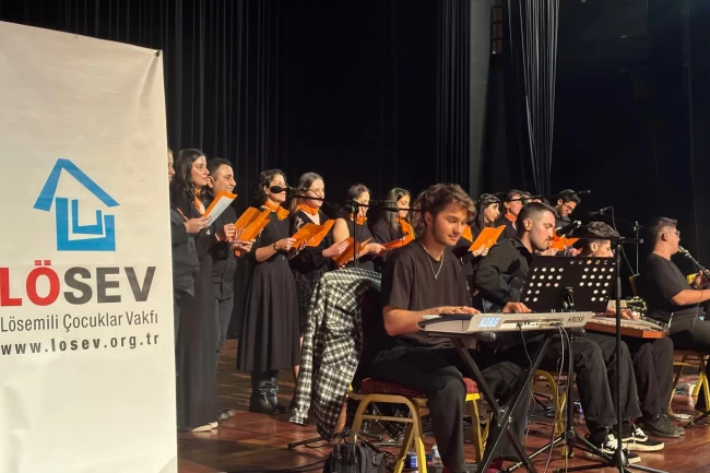 LÖSEV, 'Sen Varsan Biz Varız' diyerek gönüllülerine teşekkür etti