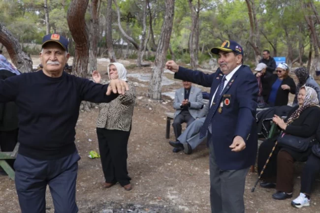 Mersin'de gaziler için dayanışma programı