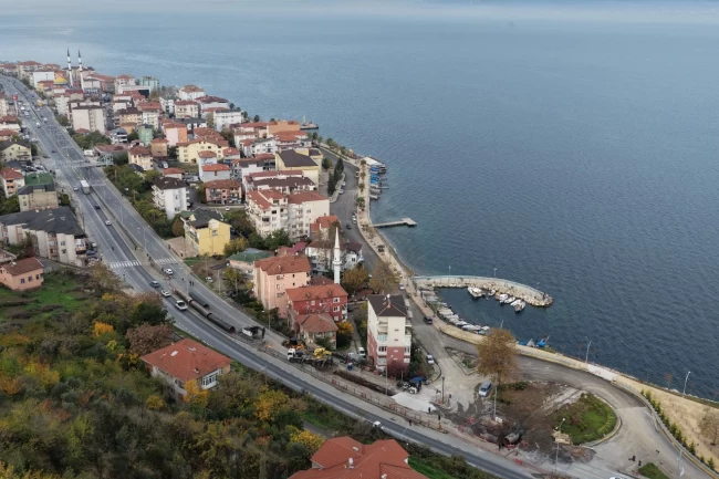 Kocaeli Halıdere'de altyapı yenileme çalışmaları sürüyor