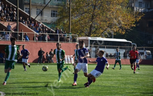 Eflatun beyazlılar sezona kötü başladı
