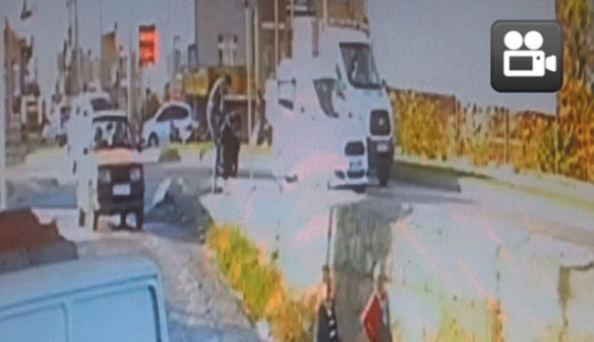 Kaza, güvenlik kameralarına yansıdı..