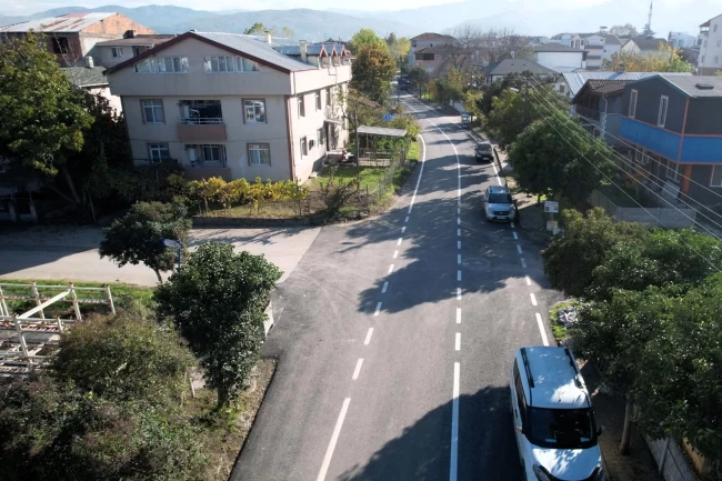Kocaeli'de Gölcük Bilgin Caddesi yeni yüzüne kavuştu