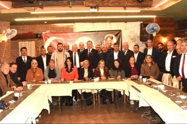 Manisa Dostlar Meclisi'nde demokrasi buluşması