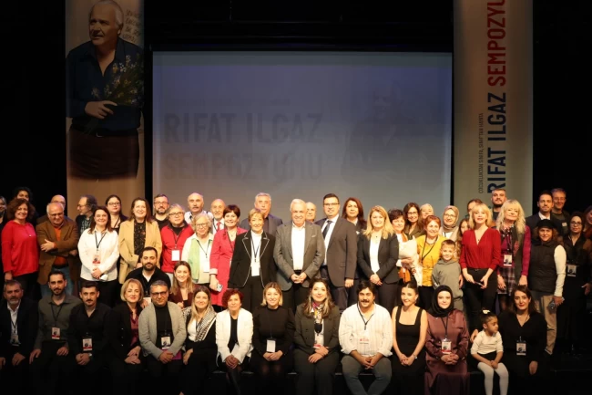 Bursa Nilüfer, Rıfat Ilgaz'ı sempozyum ve ödüllerle taçlandırdı