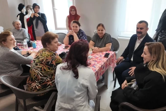 Başkan Martin'den kadınlara destek ziyareti