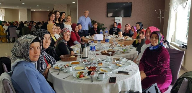 Velilerden YAŞAR müdüre tam destek…