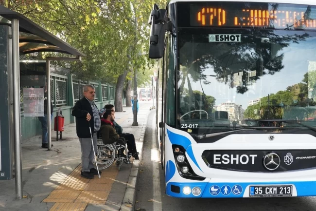 İzmir'de 'Duraktayım' uygulaması genişletildi