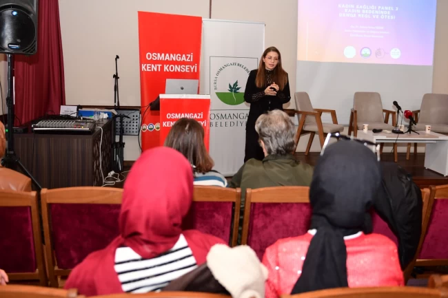 Uzmanlar Bursa Osmangazi'de kadın sağlığını konuştu