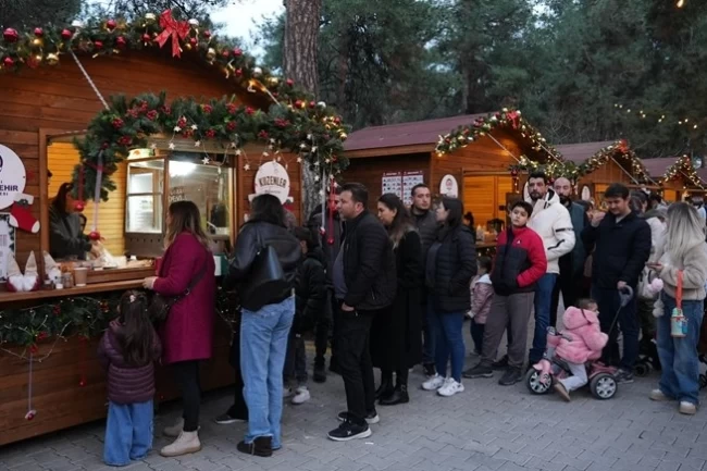 Denizli'de Yılbaşı Festivali Coşkusu Çamlık'ta yaşanıyor
