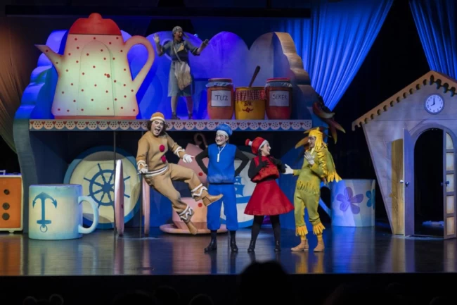 Mersin Şehir Tiyatrosu'ndan yeni bir prömiyer