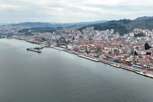 Bursa Mudanya'da kaçak yapılara karşı kararlı adım