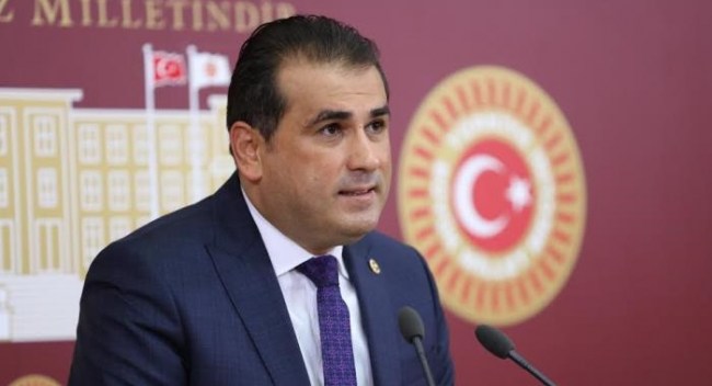 Avukatlara, yeşil pasaport verilmeli!..