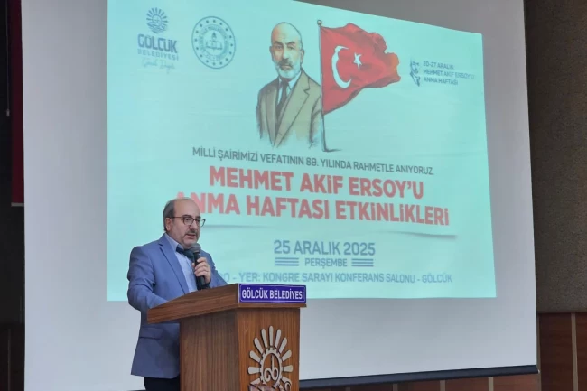 Mehmet Akif Ersoy Gölcük'te anıldı