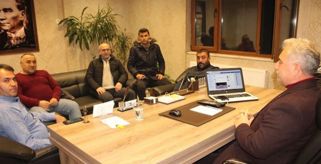 MHP'nin masasında Gülüç var!..