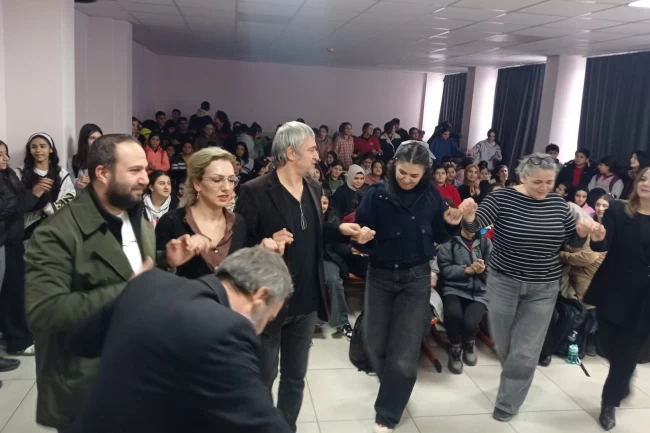 Mardin'de LGS öğrencilerine moral konseri
