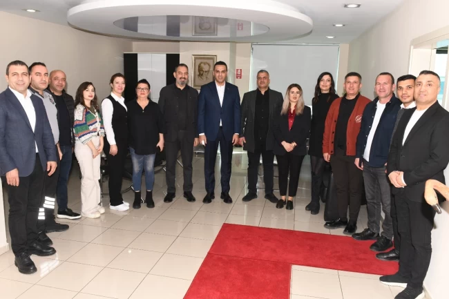 İzmir Çiğli'de yeni yıl öncesi dayanışma