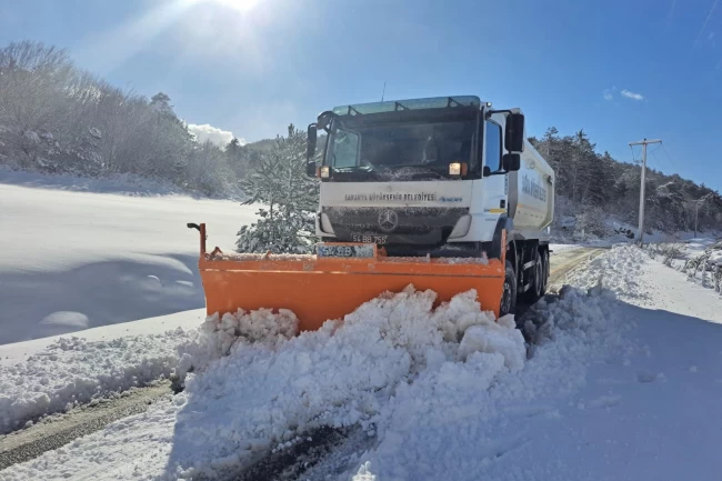 Sakarya'da son durum... 31 grup yolu ulaşıma açıldı