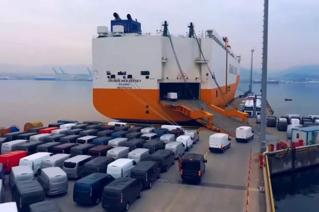 Otomotiv endüstrisi 2025'i 41,5 milyar dolar ihracatla zirvede kapattı