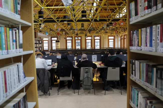 Bursa'nın bilgiye açılan kapılarına yoğun ilgi