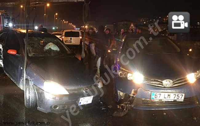 İki otomobil çarpıştı 3 yaralı