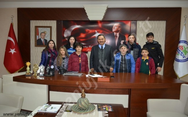 Uysal:”gençler kentin yönetiminde söz sahibi olmalı”