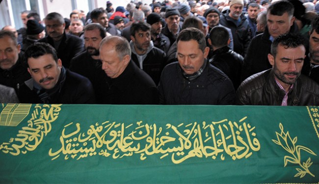 Gazi'den baba'ya son görev..