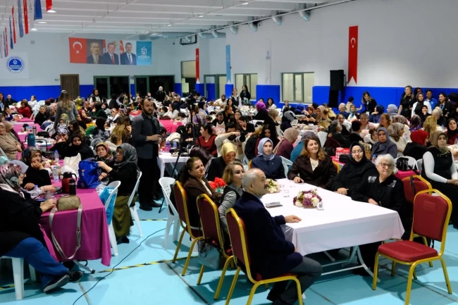 Gebze'de 'İlham Veren Kadınlar Buluşması'na ilgi
