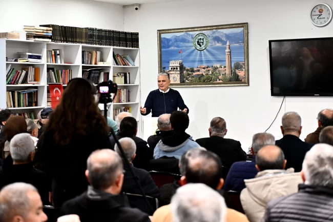 Türk Ocakları Antalya'da anayasa tartışmaları değerlendirildi