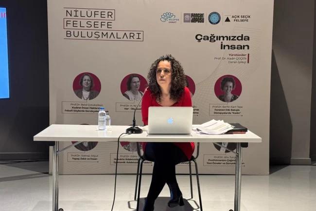 Bursa Nilüfer'de distopyada kadın kimliği tartışıldı