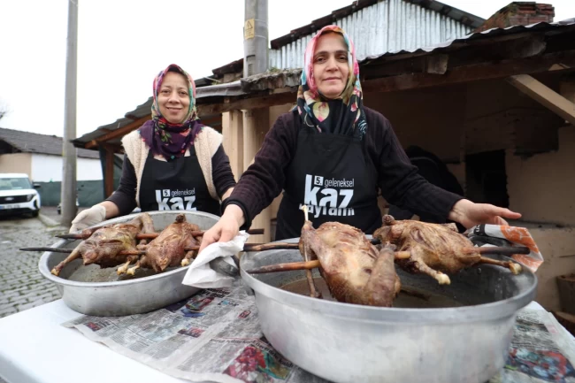 Kocaeli'de 200 yıllık gelenek Kaz Bayramı öncesi imece bereketi